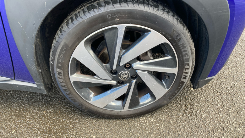 Toyota Aygo X 1.0 VVT-i Edge 5dr Petrol Hatchback